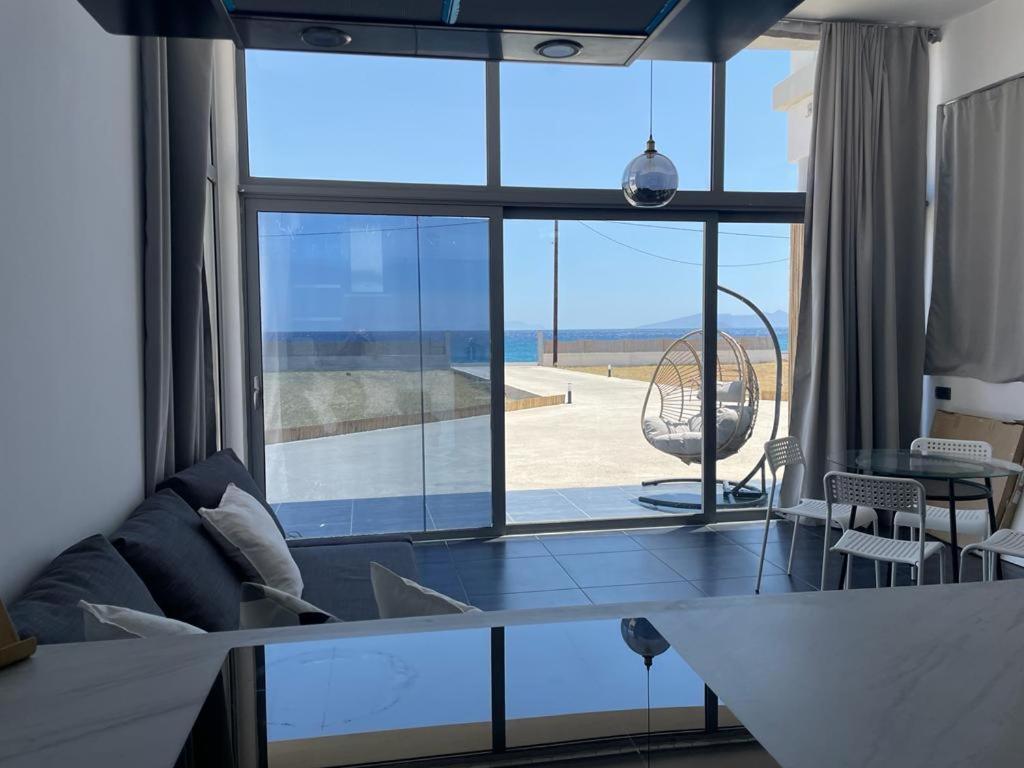 Beach Front Apartments 2-3-4 Elaionas  Екстер'єр фото